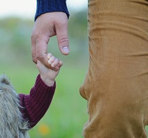 father-daughter-1476167_640